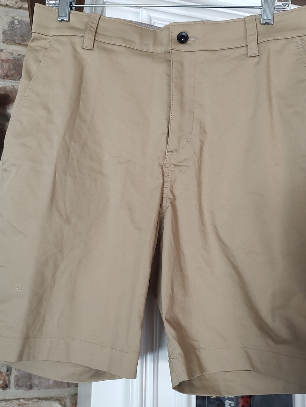 Nike Men's Khaki Classic Dri Fit Shorts Size 32